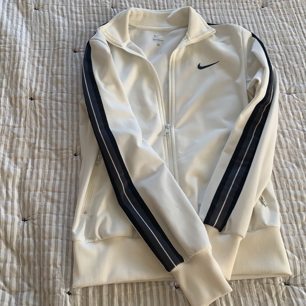 Nike zip up